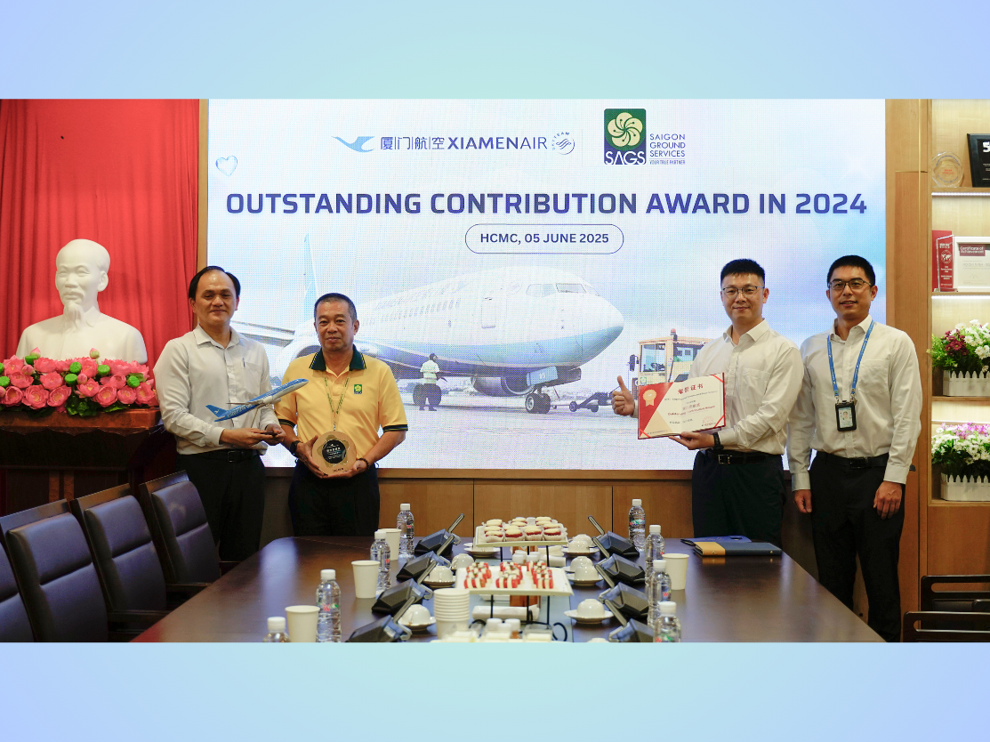 “Outstanding Contribution Award in 2024” by Xiamen Airlines